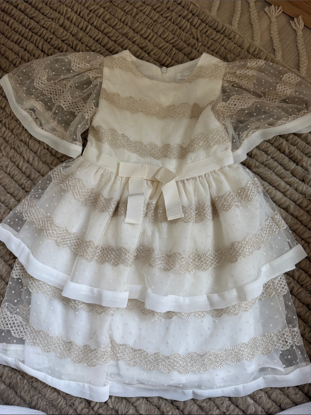 Elegant Ivory & Gold-Lace Girls' Formal Dress